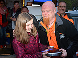 Pumi schlägt auch beim Hauptpreis zu.