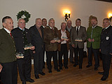 Die Gründungsmitglieder mit dem Obmann, Schriftführer, LV Präsident Hannes Manfredi.